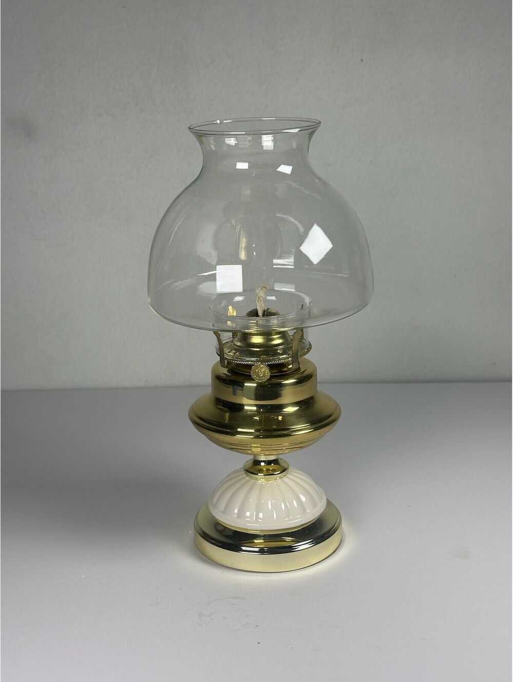 Vintage Style Brass & Ceramic Oil Lamp with Glass Chimney - Storage F-10